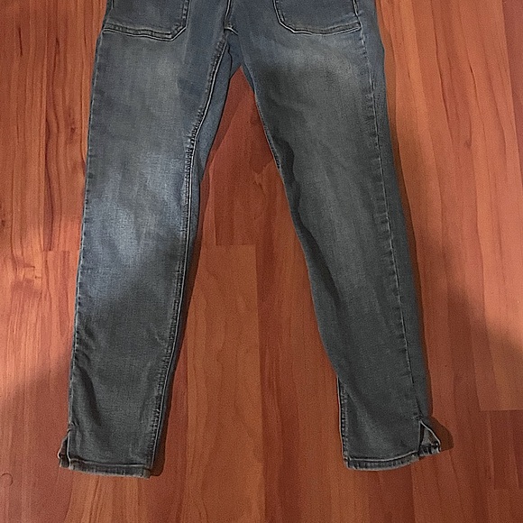 Old Navy - Picture 2 of 2